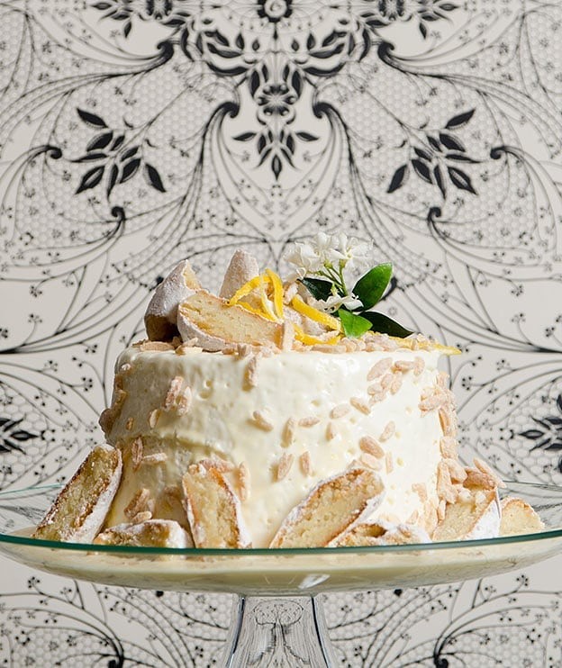 Gastronomicdiff Parliaros Cake