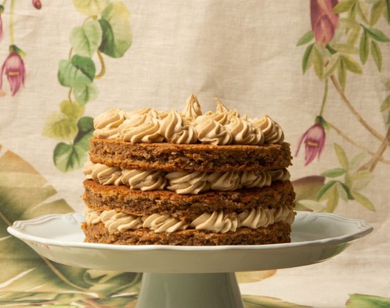 Karidopita Parliaros Gastronomicdiff (Medium)