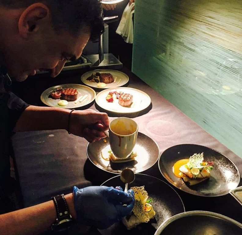 Kostas Athanasiou Chef Gastronomicdiff 5